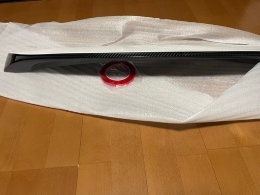 トランクスポイラー
