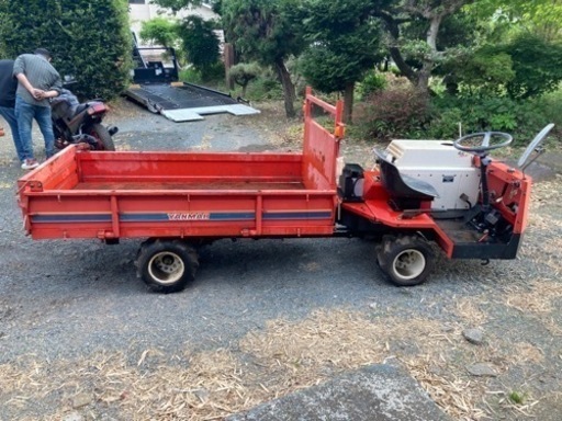 ヤンマー HFDA181R 4WD 運搬車 ディーゼルエンジン 中折れ トレーラー式  積載量 500Kg