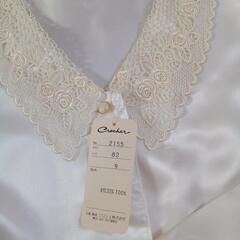 半額新品白いブラウス③の画像