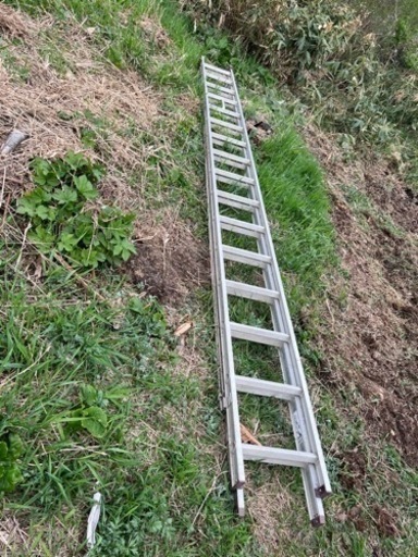 2連梯子　値下げしました