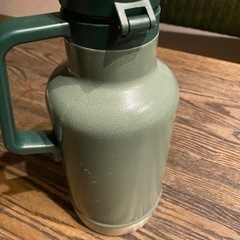 スタンレー　真空グロウラー　1.9Lの画像