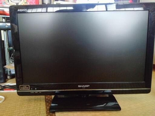 テレビ　２２型