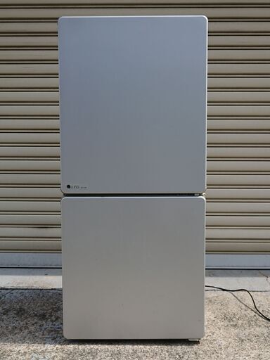 冷蔵庫 110L（冷蔵 70L・冷凍室 40L）U-ING UR-J110F 2014年製　最近まで使用していました。