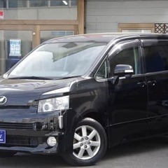 【全車自社ローン対象車】トヨタ　ヴォクシー　Z