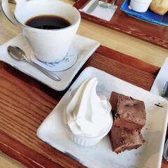 今日の昼からカフェでも〜