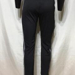B28-04 新品 UNDER ARMOUR アンダーアーマー 人気の定番商品 ジャージ ロングパンツ トレーニング MTR9337 ブラック×レッド Sサイズの画像