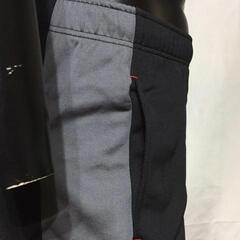 B28-04 新品 UNDER ARMOUR アンダーアーマー 人気の定番商品 ジャージ ロングパンツ トレーニング MTR9337 ブラック×レッド Sサイズの画像