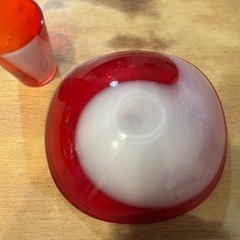 【決まりました】昭和レトロ　マルティグラス  Multi Glass 赤・乳白色ガラスの画像