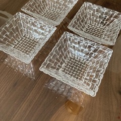 ガラスの器セットの画像