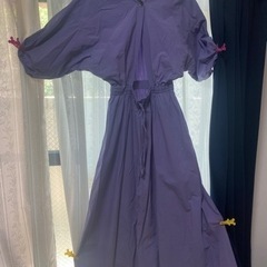 未使用　背中開きワンピース(ロング)