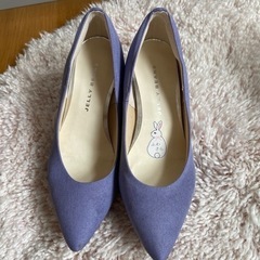 小さいサイズ　パンプス