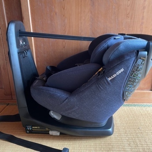 チャイルドシート　r129マキシコシ アクシスフィックスプラス　isofix