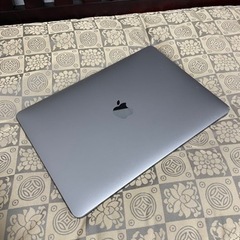Apple MacBook Pro 13-inch 2017 スペースグレイ