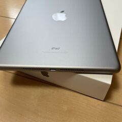 iPad第5世代(A1822)本体32GBスペースグレーWi-Fiモデル液晶傷無