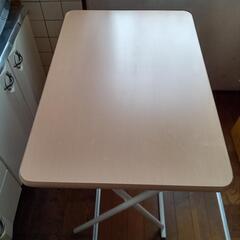 お話し中☆折りたたみテーブル（2）☆