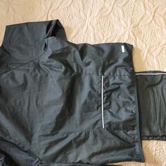 ナイキ　スーツ　Mサイズの画像