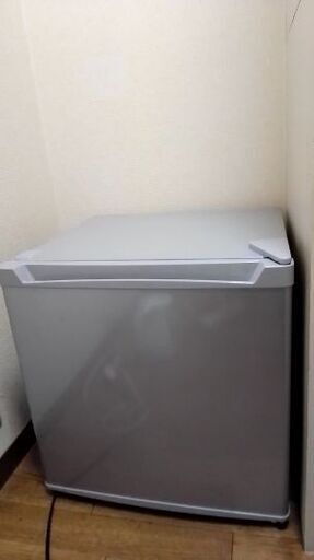 1ドア冷蔵庫　アイリスプラザ　単身者　コンパクト