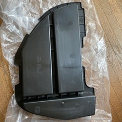 ３０系アルファードのラゲッジ床下収納棚の画像