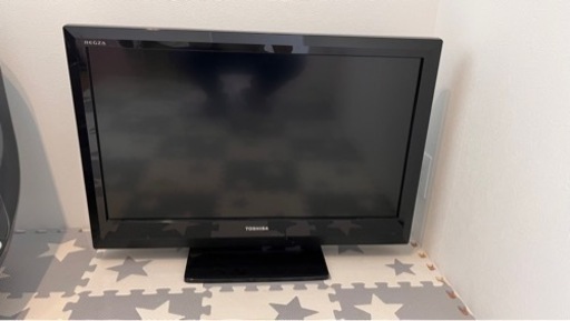 東芝　32型液晶テレビ　録画機能あり