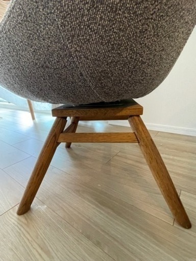 モモナチュラル　M-ROUND CHAIR EM