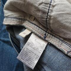 ジーユー  ジーンズの画像