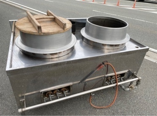 ☆中古品 業務用2口コンロ スープレンジ 炊飯 ラーメン 炊き込み 羽釜2個付き 1600ｘ1000ｘ910ｍｍ 動作問題なし☆