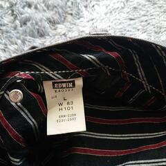 エドウィン  ボトムスの画像