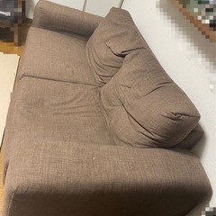 無料です。3人掛けソファの画像