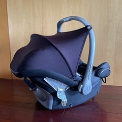 【希望者と取引中】マキシコシ　チャイルドシートの画像