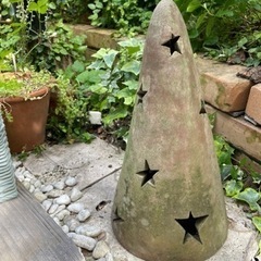 テラコッタ　ガーデンオブジェ　円錐　スター星の画像