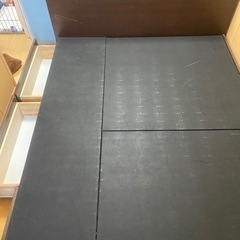 ダブルベッドフレーム