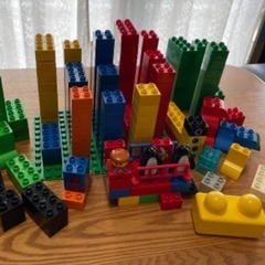 Lego レゴ　Duplo 大量まとめ売り　約2.3kg＋おまけ付きの画像