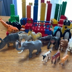 Lego レゴ　Duplo 大量まとめ売り　約2.3kg＋おまけ付きの画像