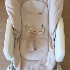 コンビのハイロースウィングラック