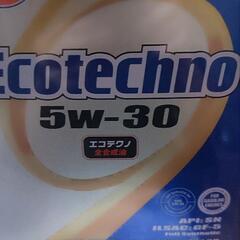 取引中　エンジンオイル5W30全合成油余り缶