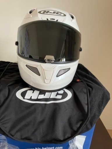 HJC ヘルメット  パールホワイト　アルファイレブン