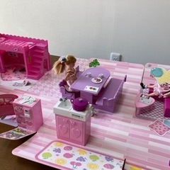 リカちゃんハウス　チャイムでピンポーン♪ひろびろゆったりさん