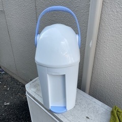 ピジョン pigeon カセット不要のらくらくおむつポットンの画像