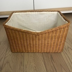 カゴいろいろの画像