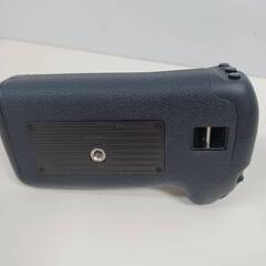 Canon バッテリーグリップ EG-E13の画像