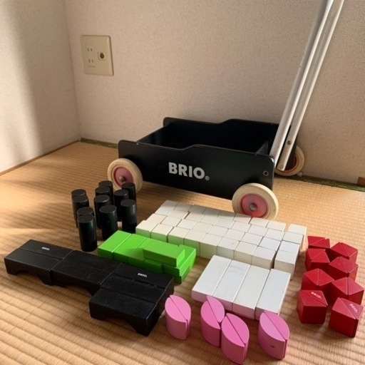 BRIO 積み木　97個　手押し車