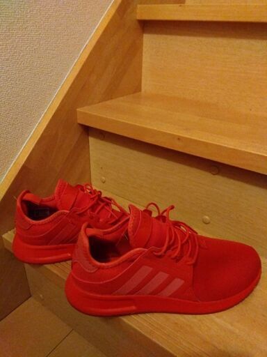 スニーカー adidas