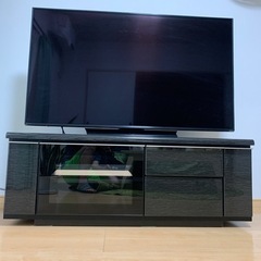 60インチ対応の幅1250の　テレビ台　新品同様です❗️の画像