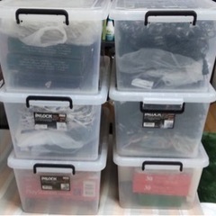 クリスマスシーズン【お値下げ可能！】キラキライルミネーションコンテナ6ケース分の画像