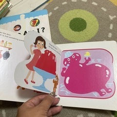 ベネッセ　英語　仕掛け絵本　2冊セットの画像