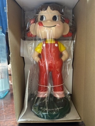 ペコちゃん人形