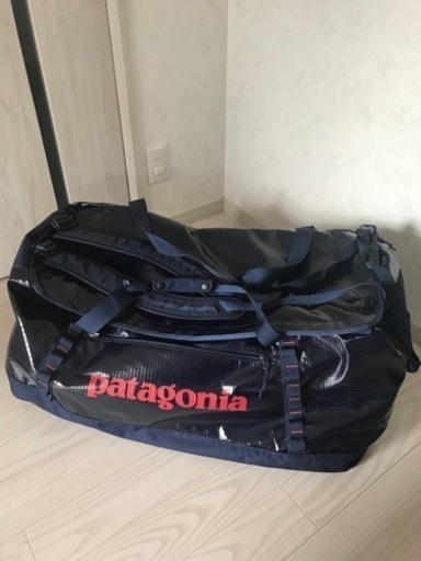 パタゴニア　ブラックホール１００Ｌ
