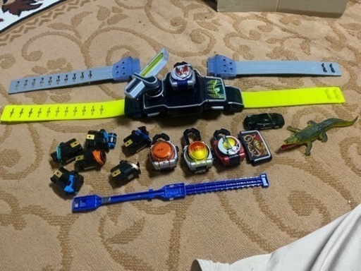 仮面ライダー　変身ベルトセット　中古