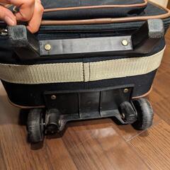 スーツケースの画像