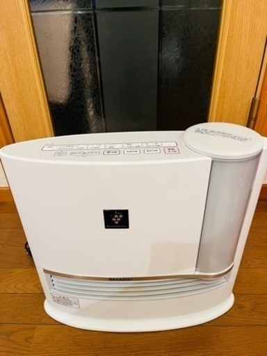 シャープ　加湿セラミックファンヒーター